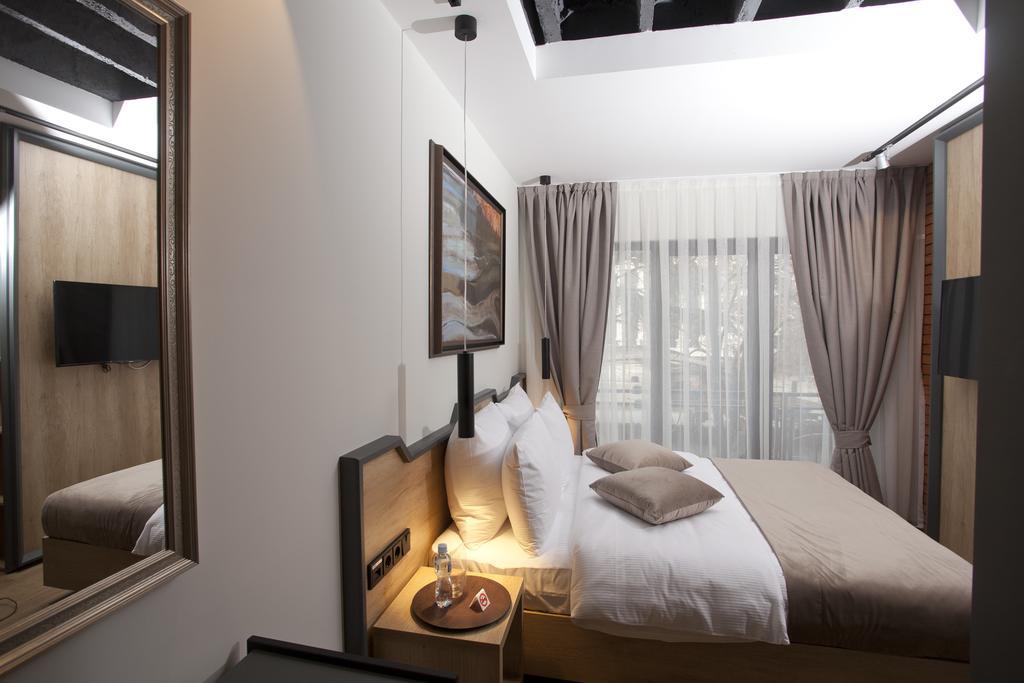 Solun'S Riverside Rooms Szkopje Kültér fotó