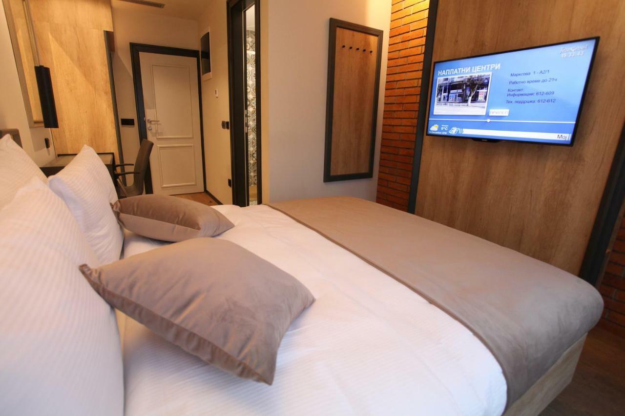 Solun'S Riverside Rooms Szkopje Kültér fotó